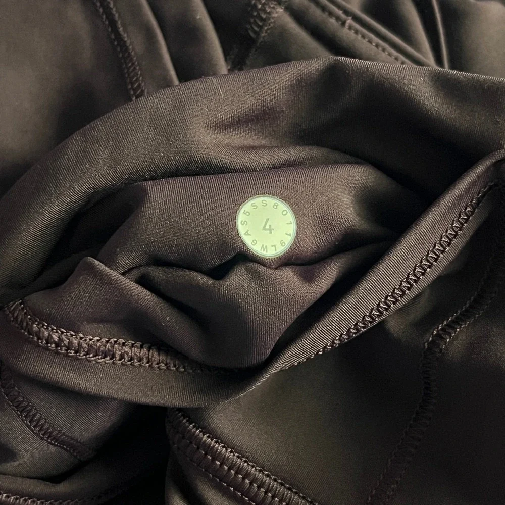 Lululemon Fast And Free Tight‎ Leggings Women 4 Pocket Reflective Running
